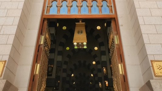 From Heart to Haram: A Woman’s Complete Guide to Visiting and Saying Salaam in Rawdah