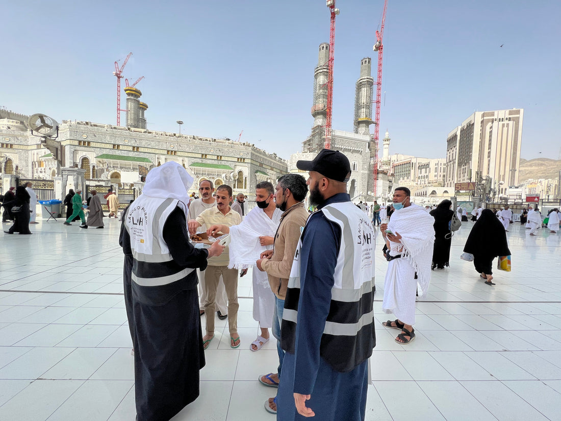 How Your Charity Helps Pilgrims During Hajj