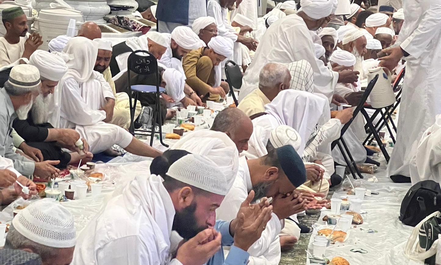 Feed the Fasting Inside Haramain Shareefain